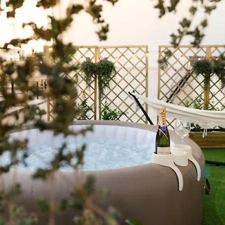 [apulialux] Penthouse&garden Con Spa In Centro Appartement